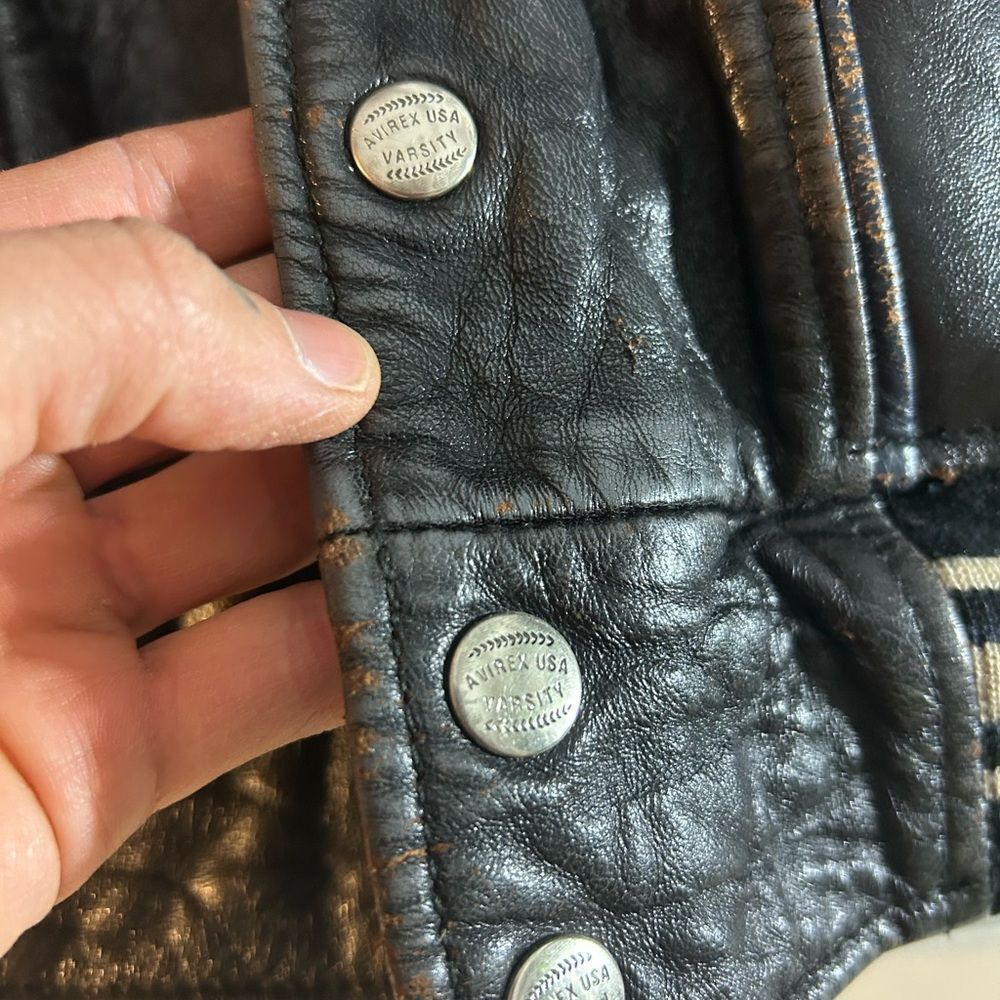 Rare Avirex Chief High Hawk American Team Leather Jacket Indian Head XL - Picture 13 of 16